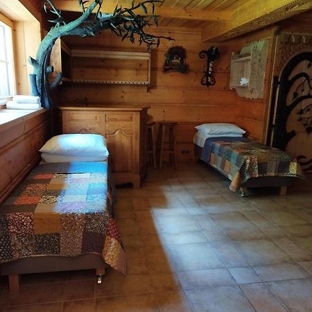 Osada Olenka Witow Villa Buitenkant foto